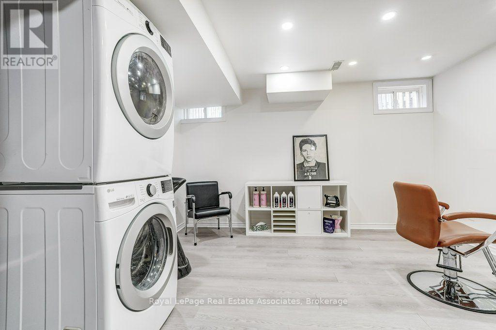 Laundry in sub basement - 7222 Deanlee Court, Mississauga, ON