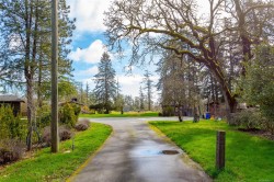 4085 Dupree Dr Metchosin, BC V9C 3Z6