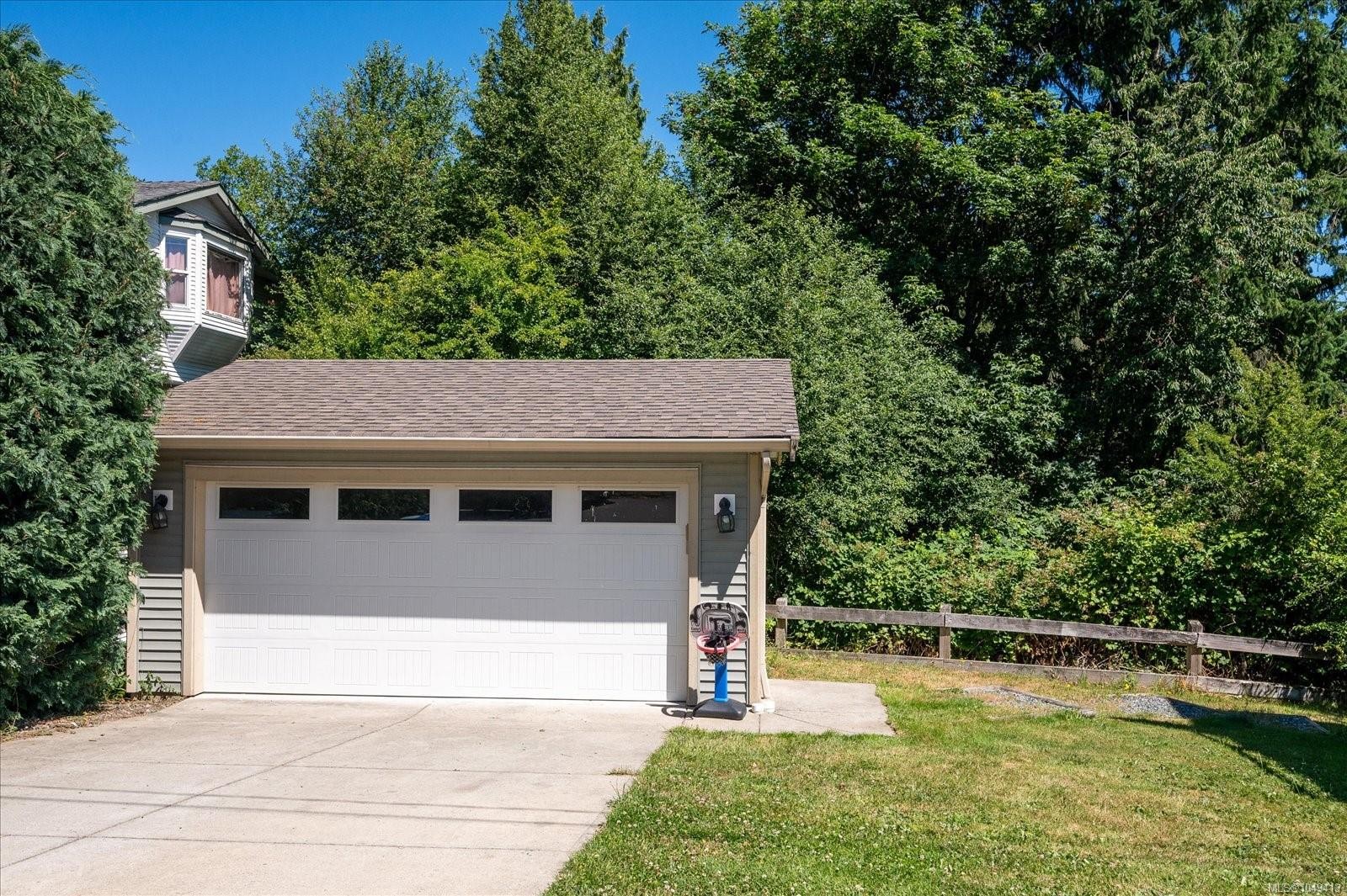 554 Armishaw Rd, Nanaimo, BC