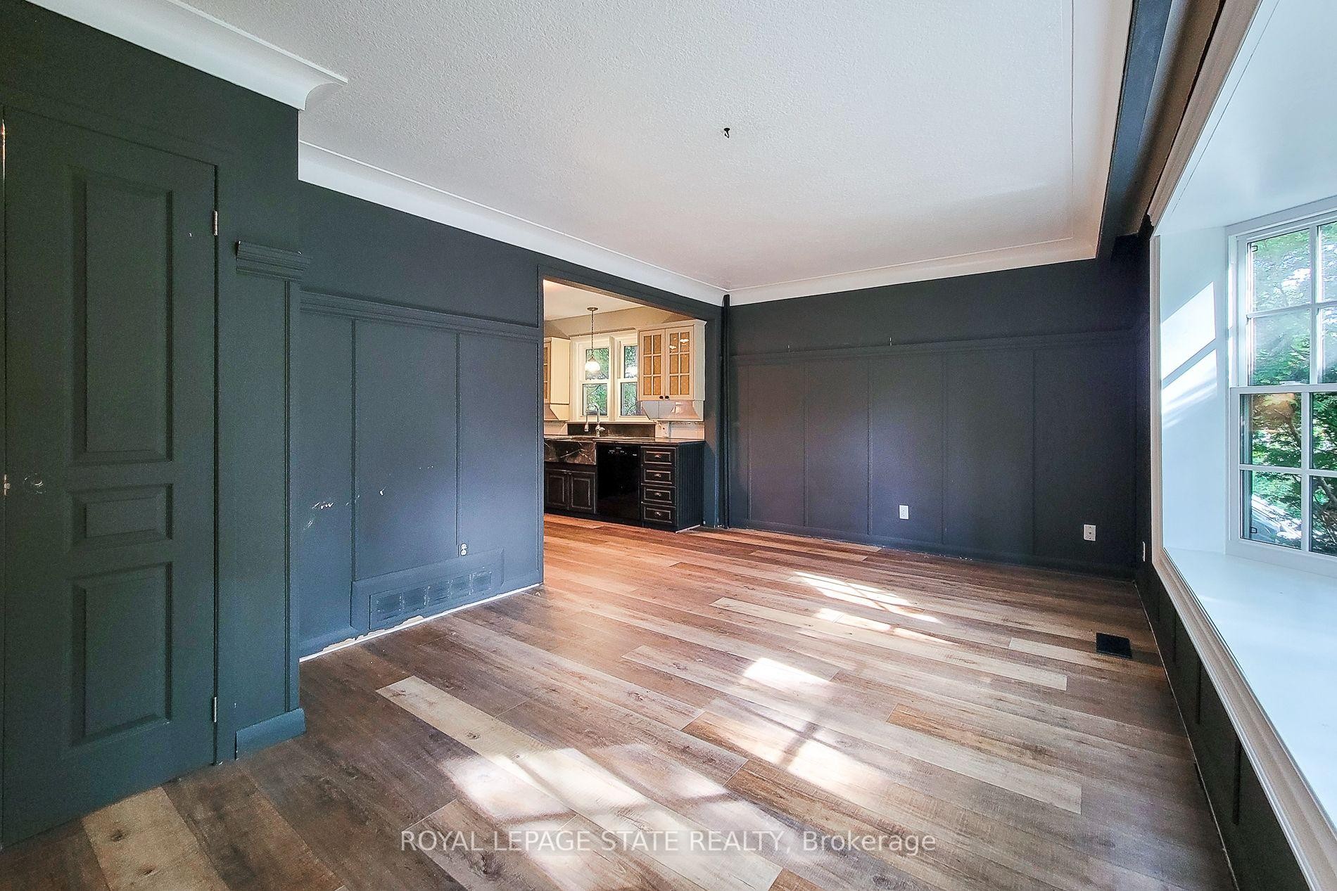 1359 Mountain Grove Avenue, Burlington, ON