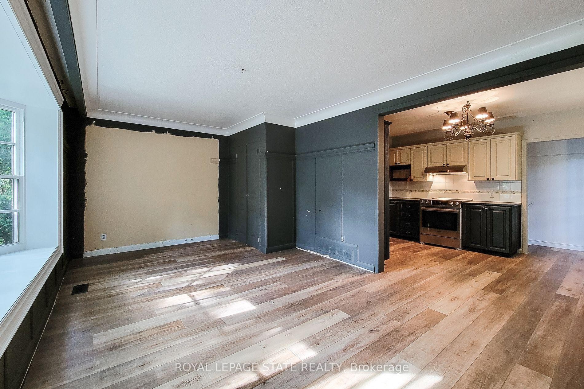 1359 Mountain Grove Avenue, Burlington, ON