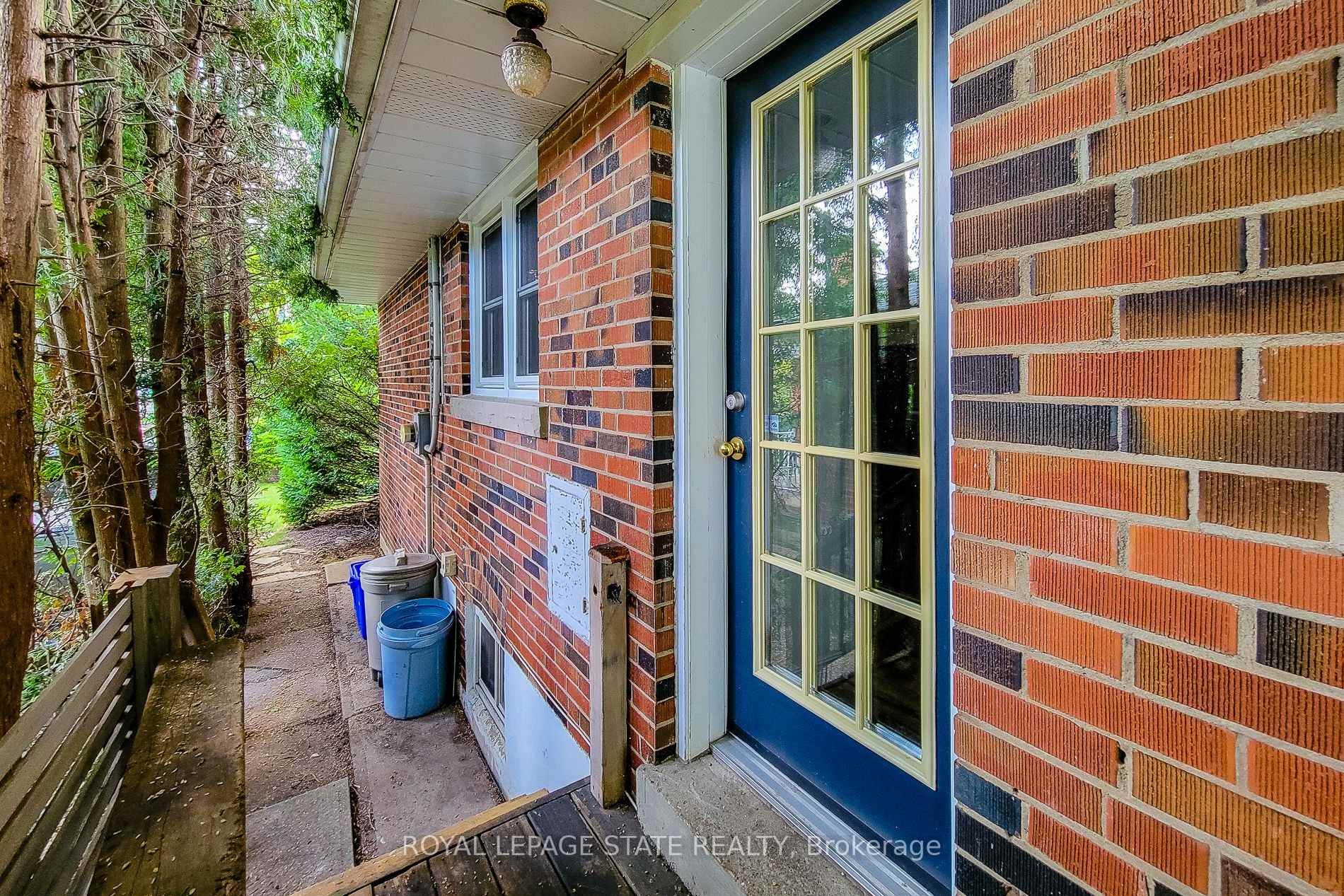 1359 Mountain Grove Avenue, Burlington, ON
