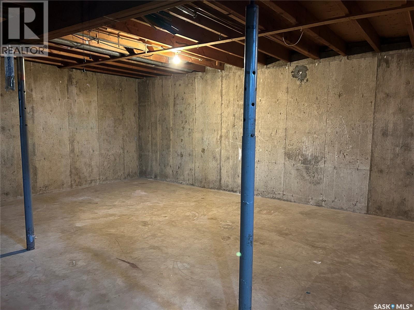 1716 Mccormick Crescent, Estevan, SK