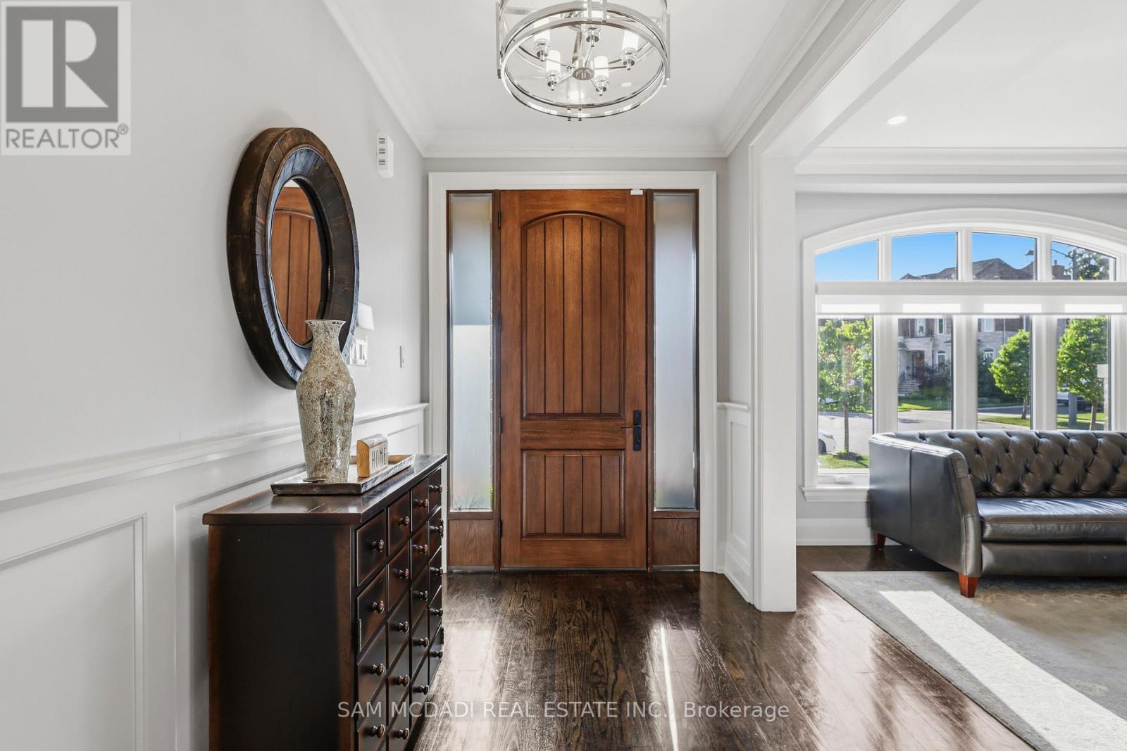 962 Fredonia Drive, Mississauga, ON