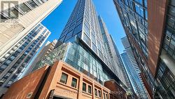 2502 - 15 MERCER STREET Toronto, ON M5V 1H2