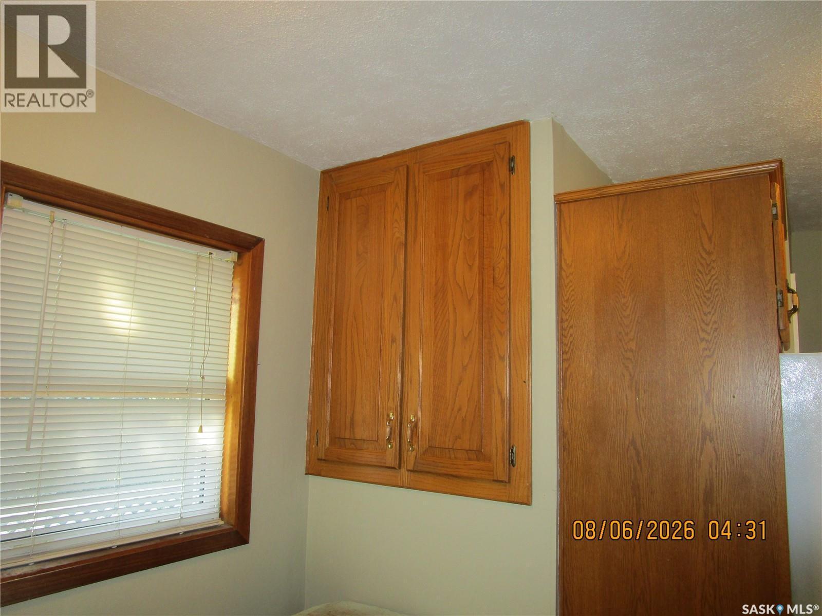 523 3Rd Avenue E, Assiniboia, SK