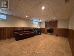 98 SONMORE DRIVE Toronto, ON M1S 1X4