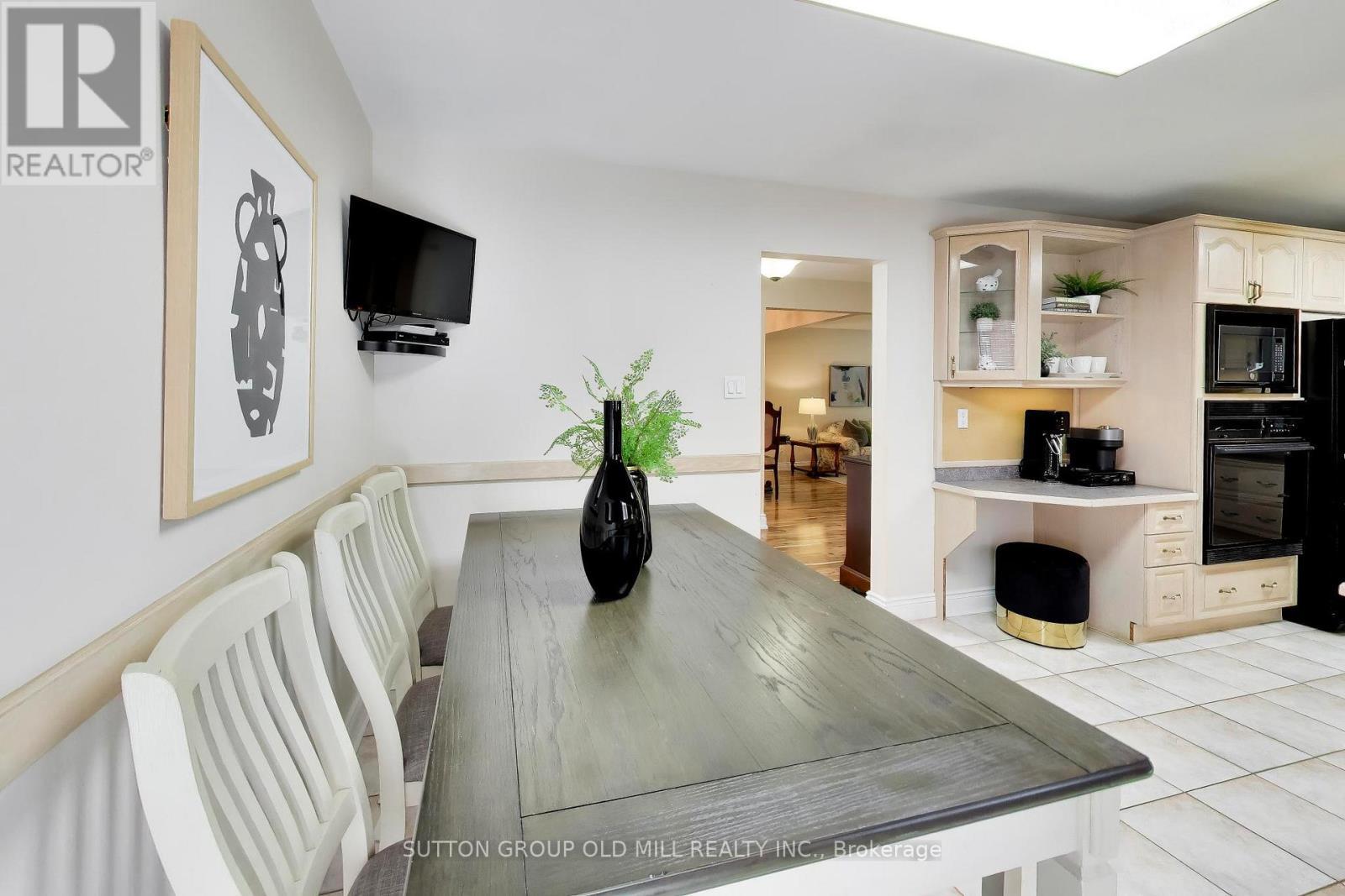 251 Chalfield Lane, Mississauga, ON