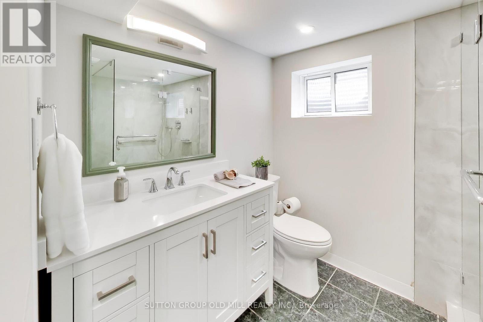 251 Chalfield Lane, Mississauga, ON