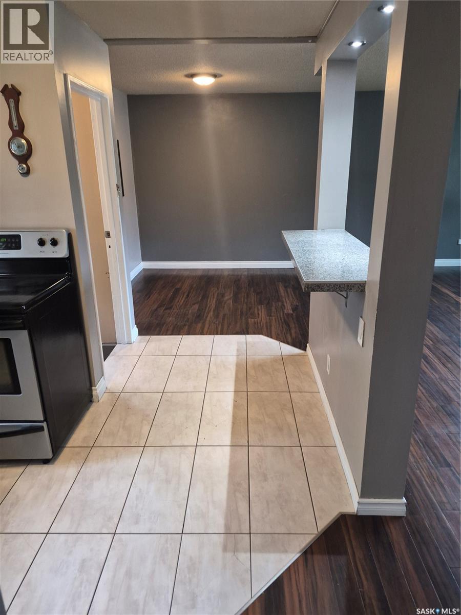 403 Ruth Street E, Saskatoon, SK