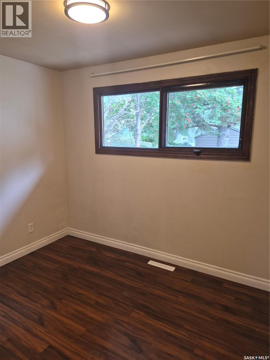 403 Ruth Street E, Saskatoon, SK