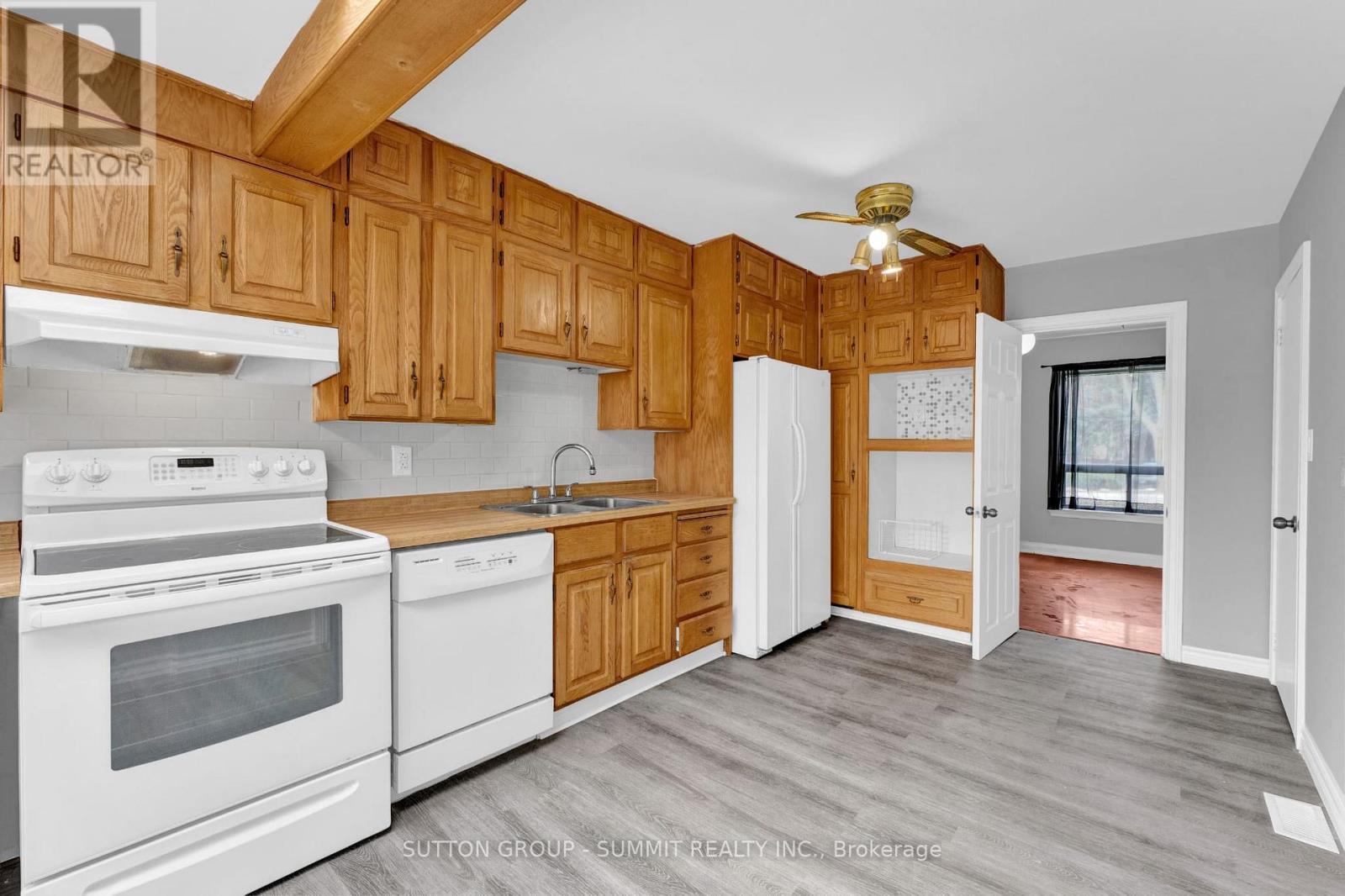 17 Ben Machree Drive, Mississauga, ON