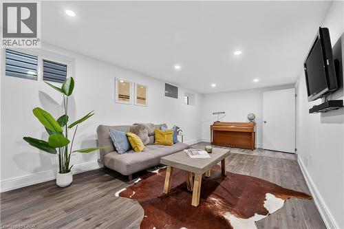 225 Charlton Avenue E, Hamilton, ON 