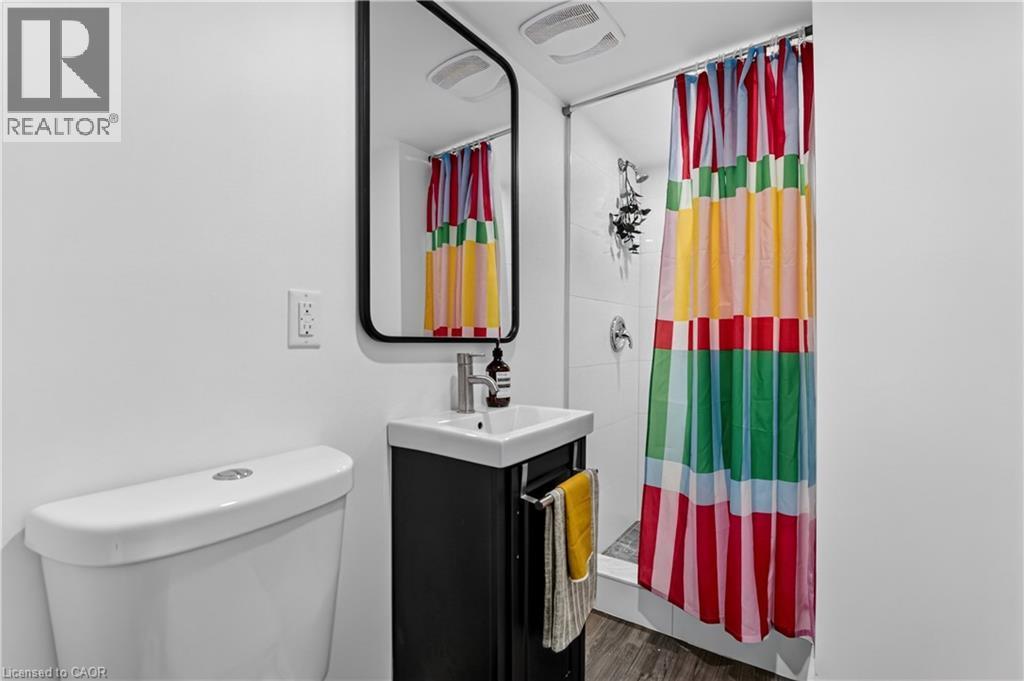 225 Charlton Avenue E, Hamilton, ON
