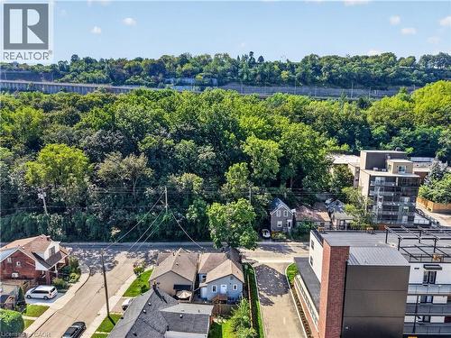 225 Charlton Avenue E, Hamilton, ON 