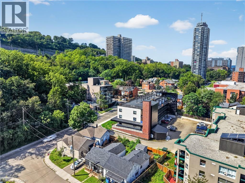 225 Charlton Avenue E, Hamilton, ON