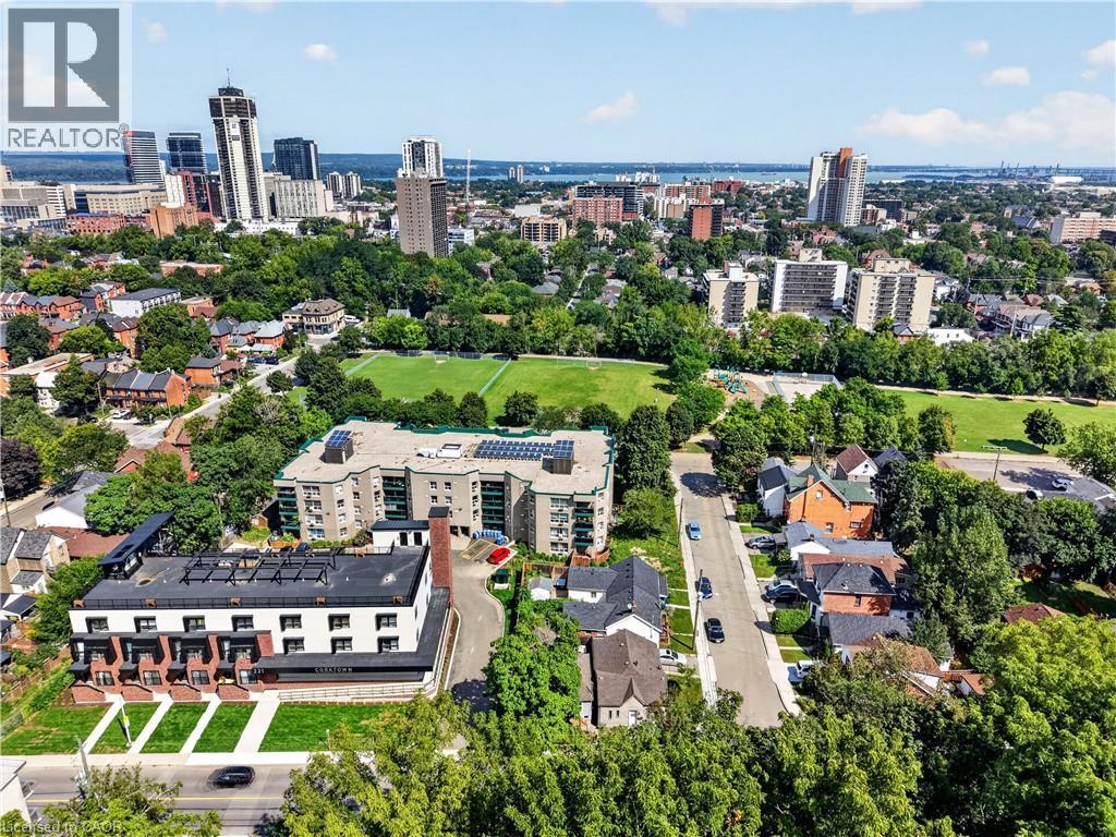 225 Charlton Avenue E, Hamilton, ON