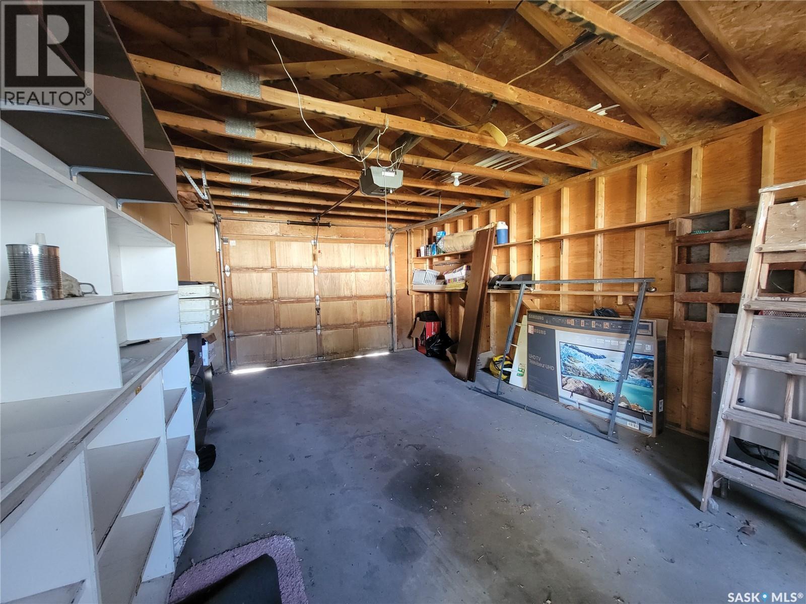 440 4Th Avenue W, Unity, SK