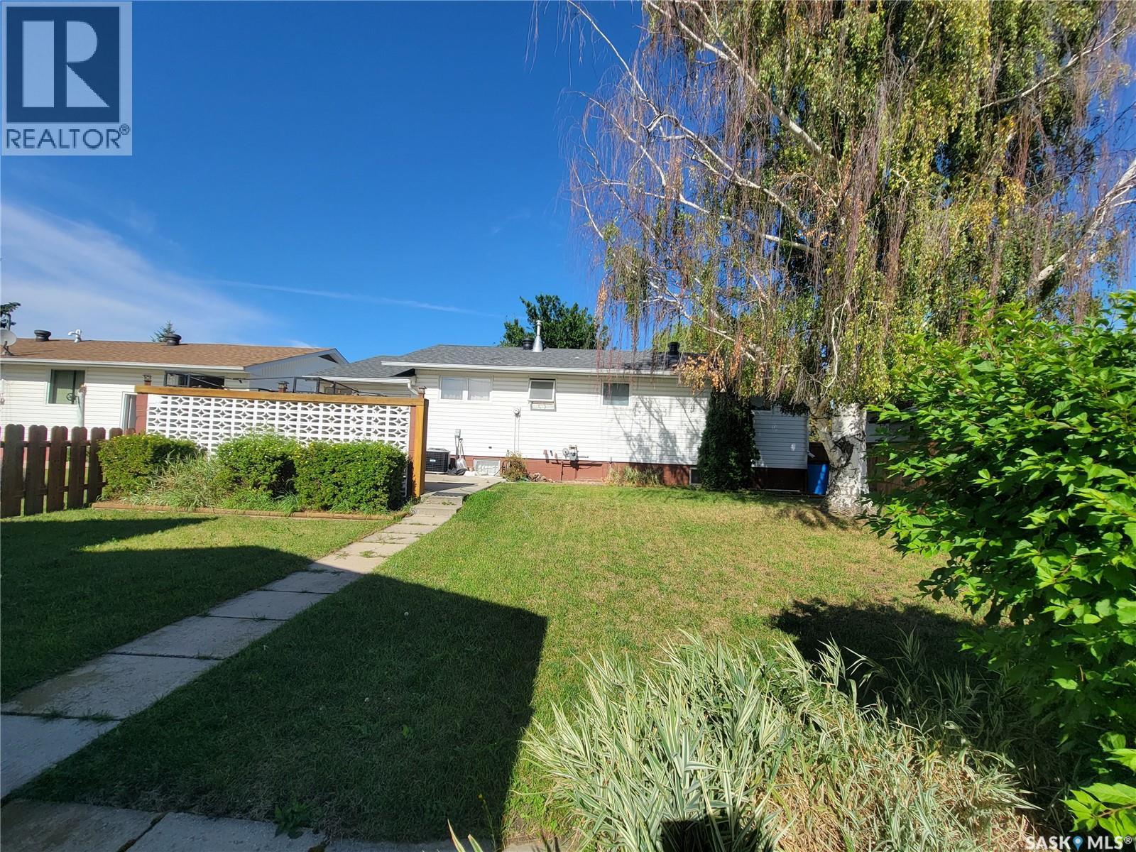 440 4Th Avenue W, Unity, SK