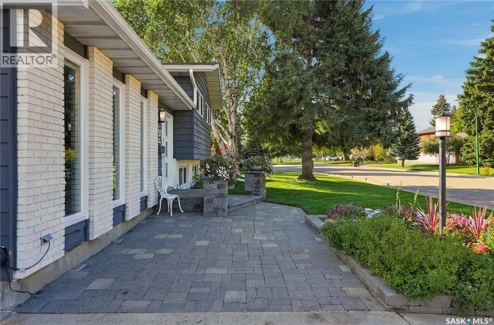 421 Birch Crescent, Saskatoon, SK