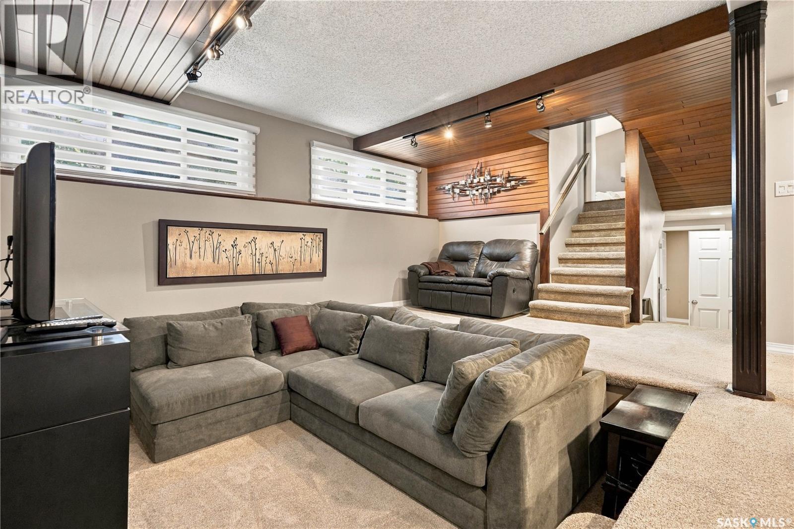 421 Birch Crescent, Saskatoon, SK