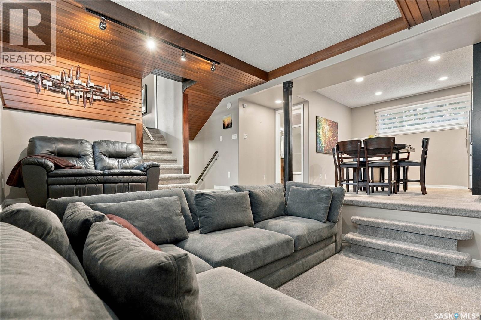 421 Birch Crescent, Saskatoon, SK