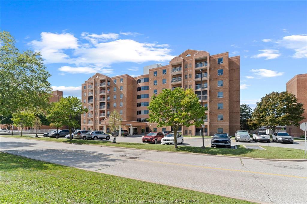 702-3855 Southwinds Drive, Windsor, ON