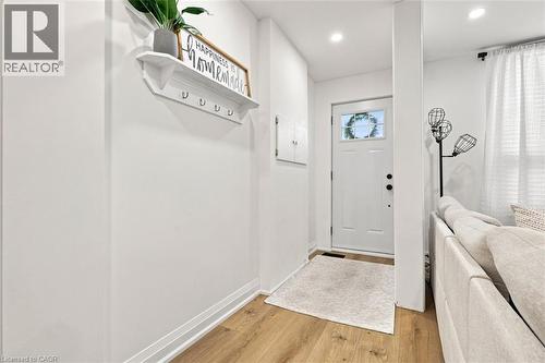 29 Newlands Avenue, Hamilton, ON 