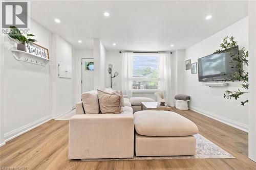 29 Newlands Avenue, Hamilton, ON 