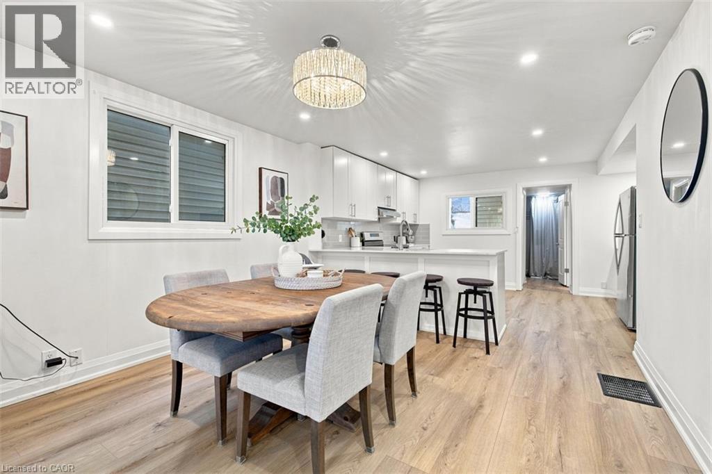 29 Newlands Avenue, Hamilton, ON