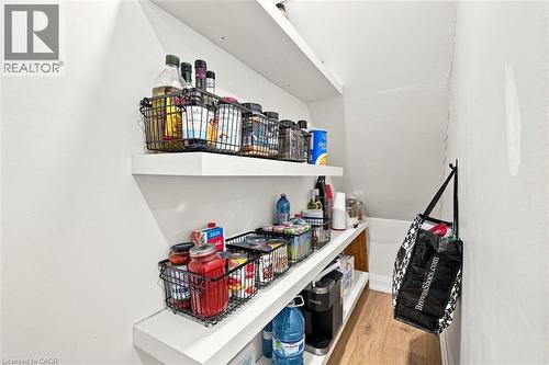 29 Newlands Avenue, Hamilton, ON 