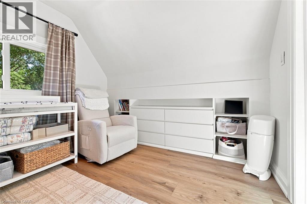 29 Newlands Avenue, Hamilton, ON