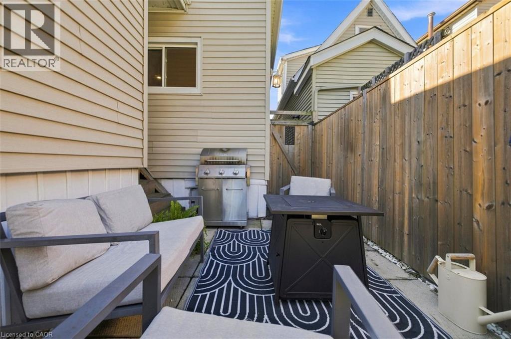 29 Newlands Avenue, Hamilton, ON