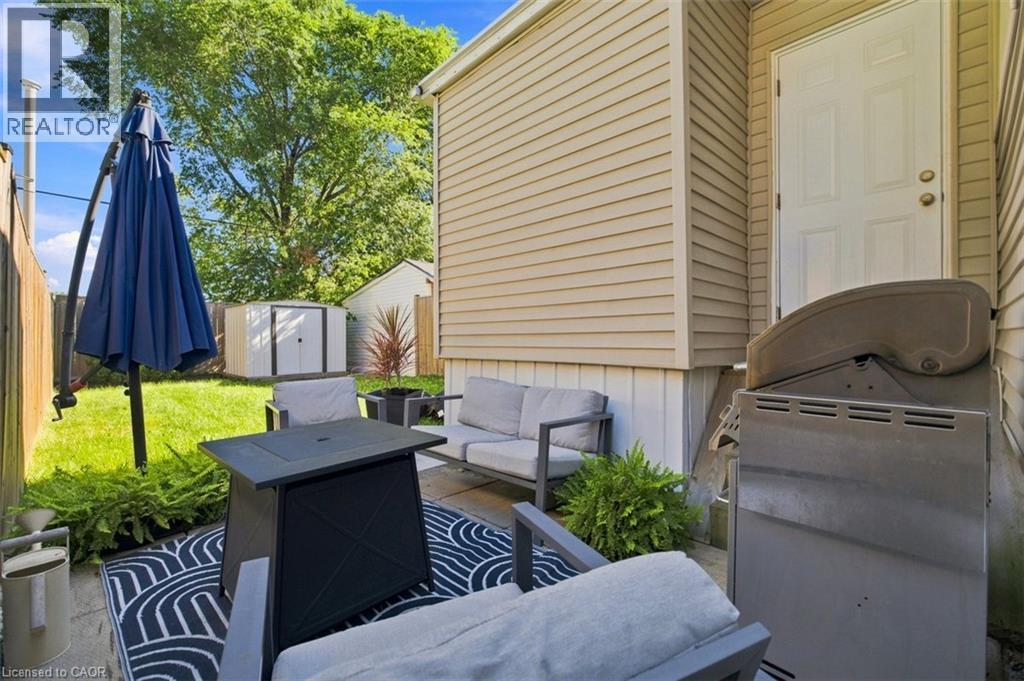 29 Newlands Avenue, Hamilton, ON