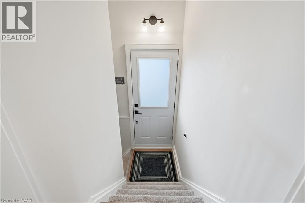 1453 Mountain Grove Avenue, Burlington, ON