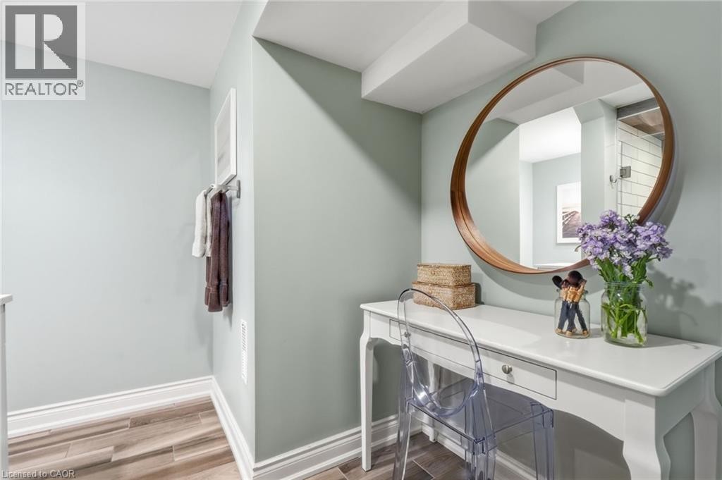1453 Mountain Grove Avenue, Burlington, ON