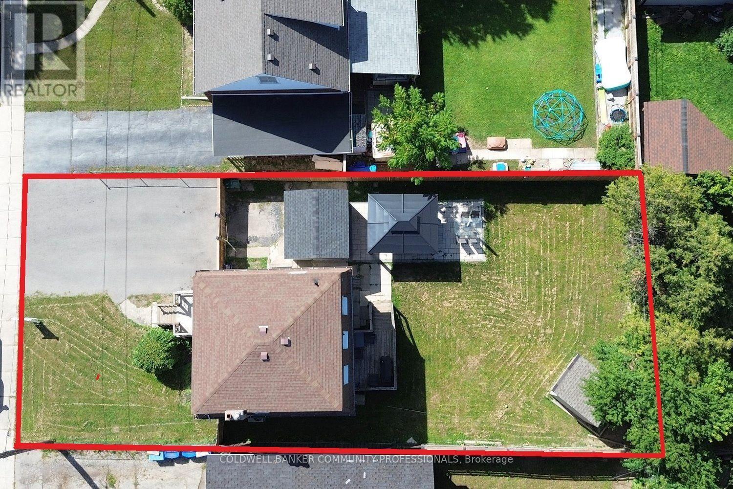 94 Howard Avenue, Hamilton, ON