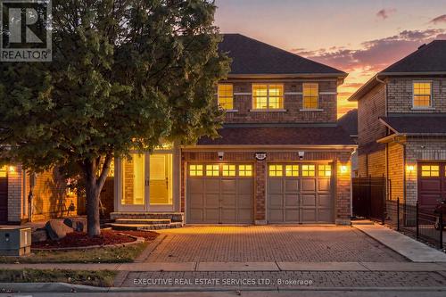 184 QUEEN MARY DRIVE  Brampton, ON L7A 1Y3