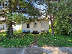 216 SIXTH STREET Rainy River, ON P0W 1L0
