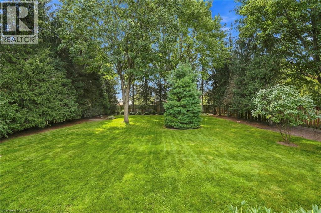8 Norbert Place, Kitchener, ON