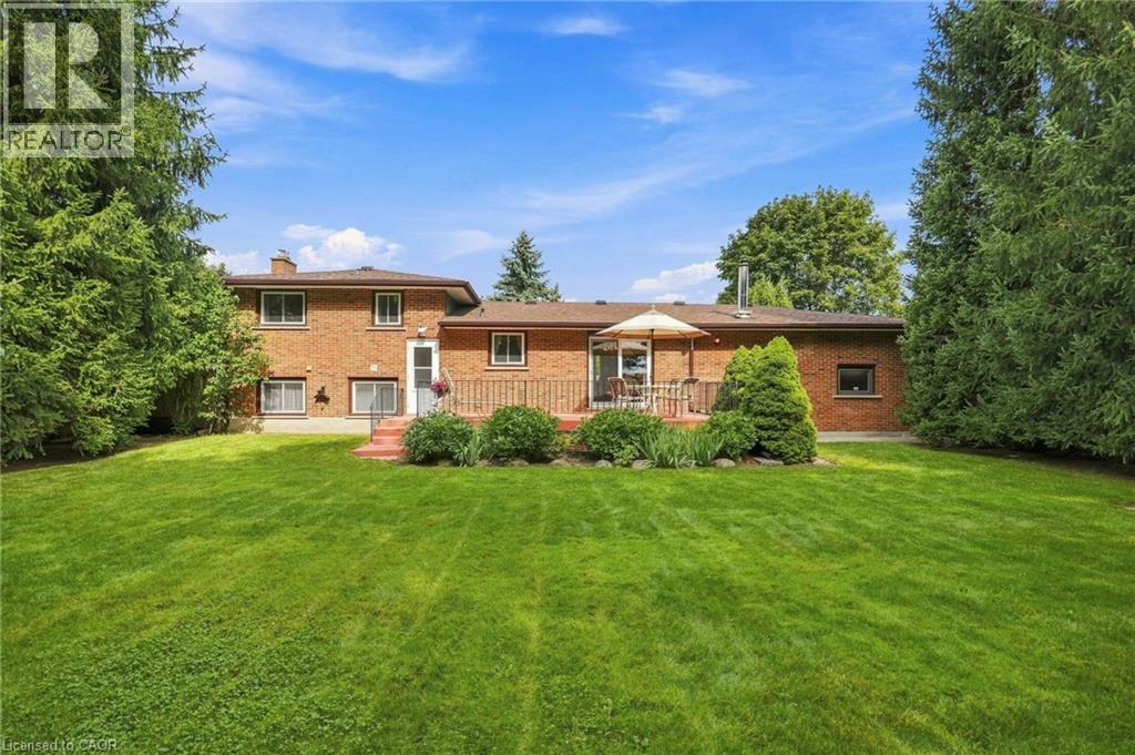 8 Norbert Place, Kitchener, ON