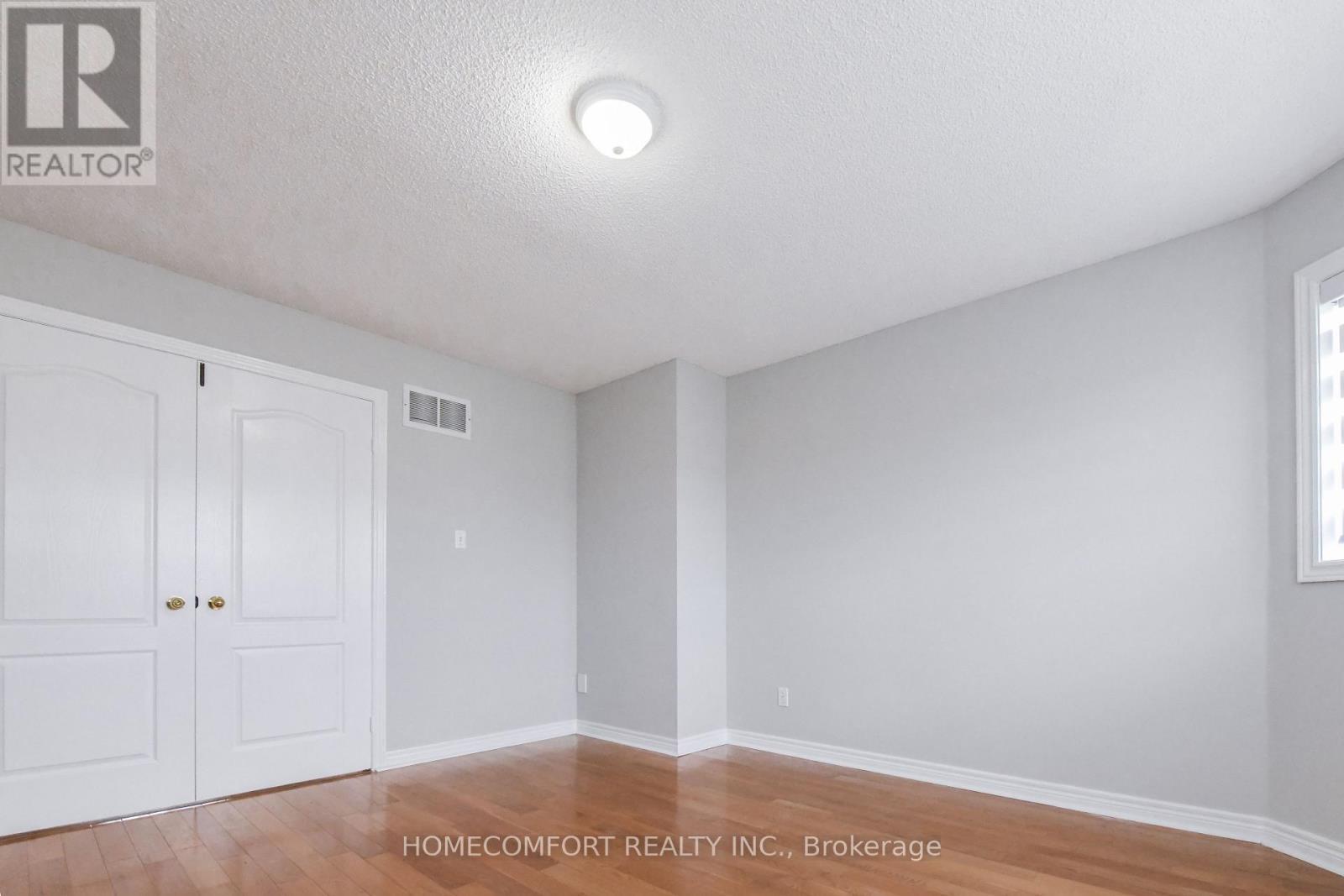 3557 Old Orchard Park Drive, Mississauga, ON