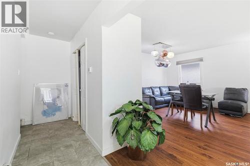 1960 Cowan Crescent, Regina, SK 