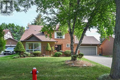 14 RAMSGATE COURT  Brampton, ON L6Z 1W4