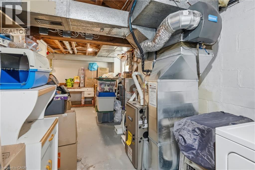 44 Green Meadow Road, Hamilton, ON