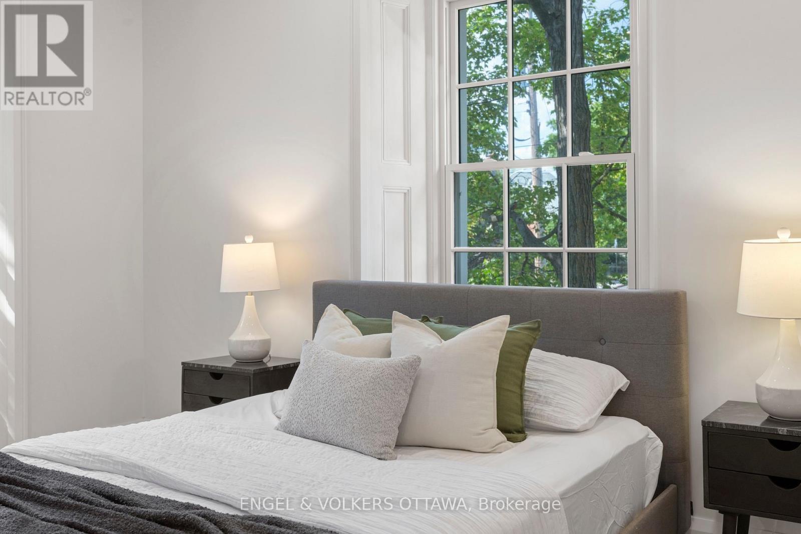 71 Thomas Street, Ottawa, ON
