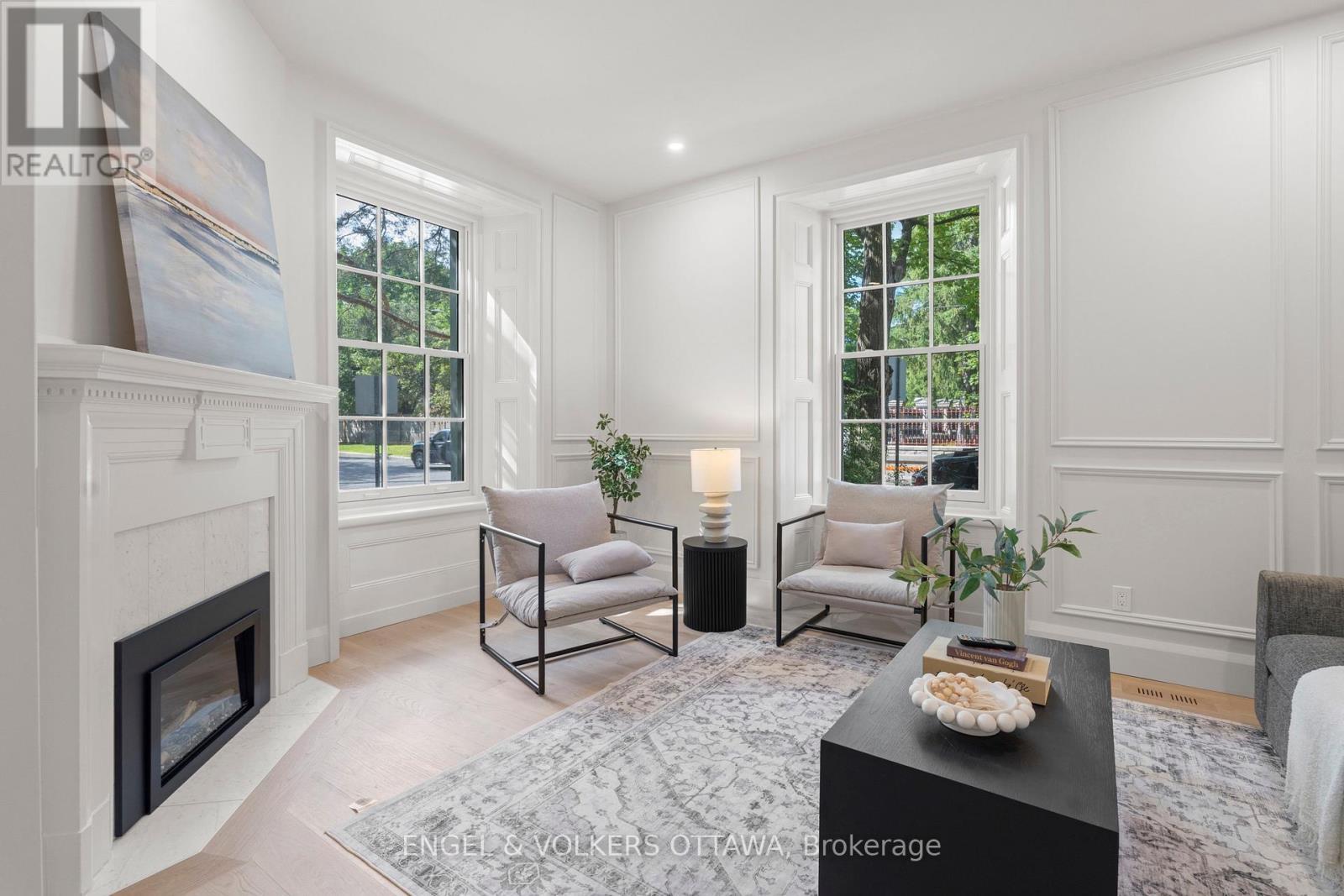 71 Thomas Street, Ottawa, ON