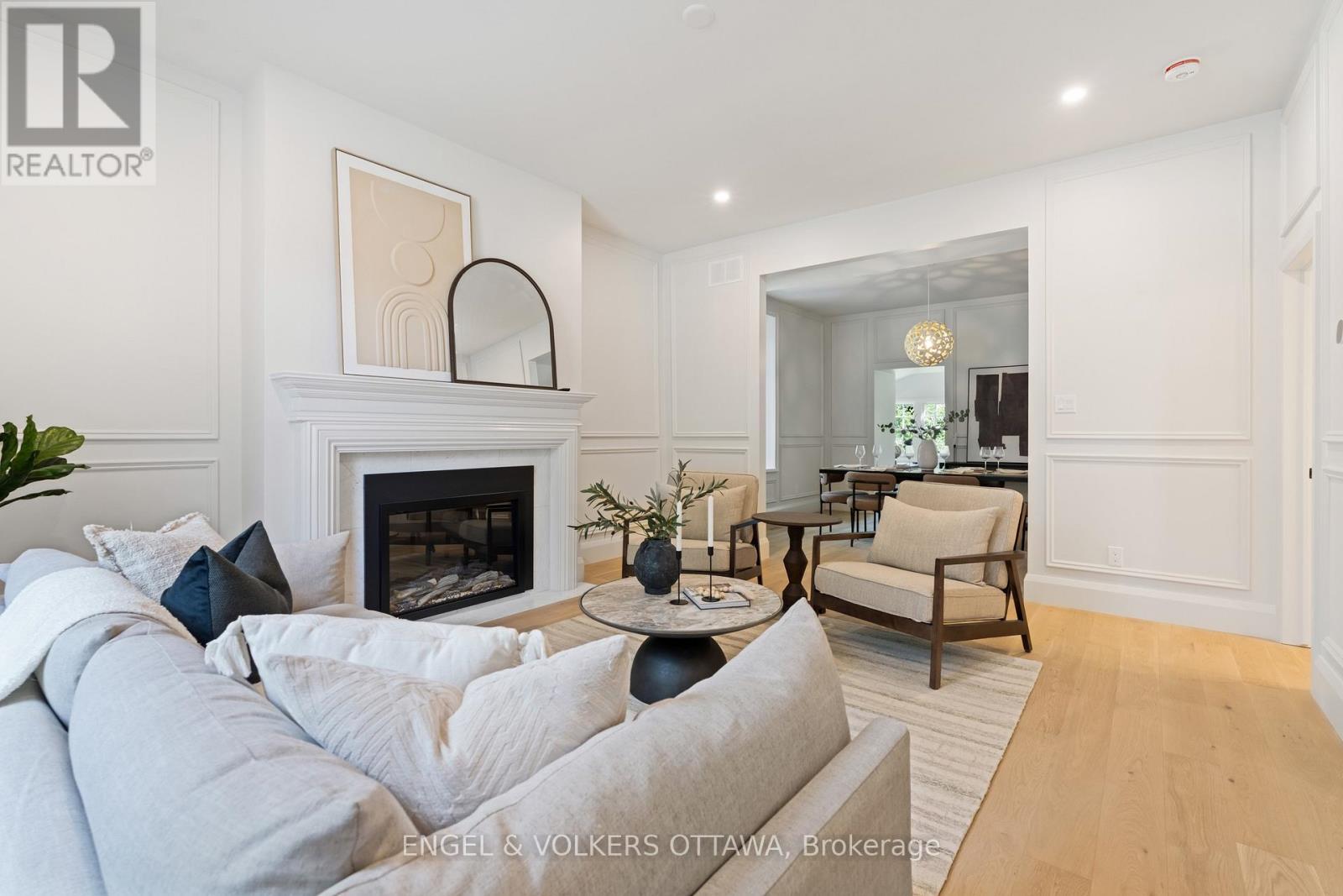 35 Mackay Street, Ottawa, ON