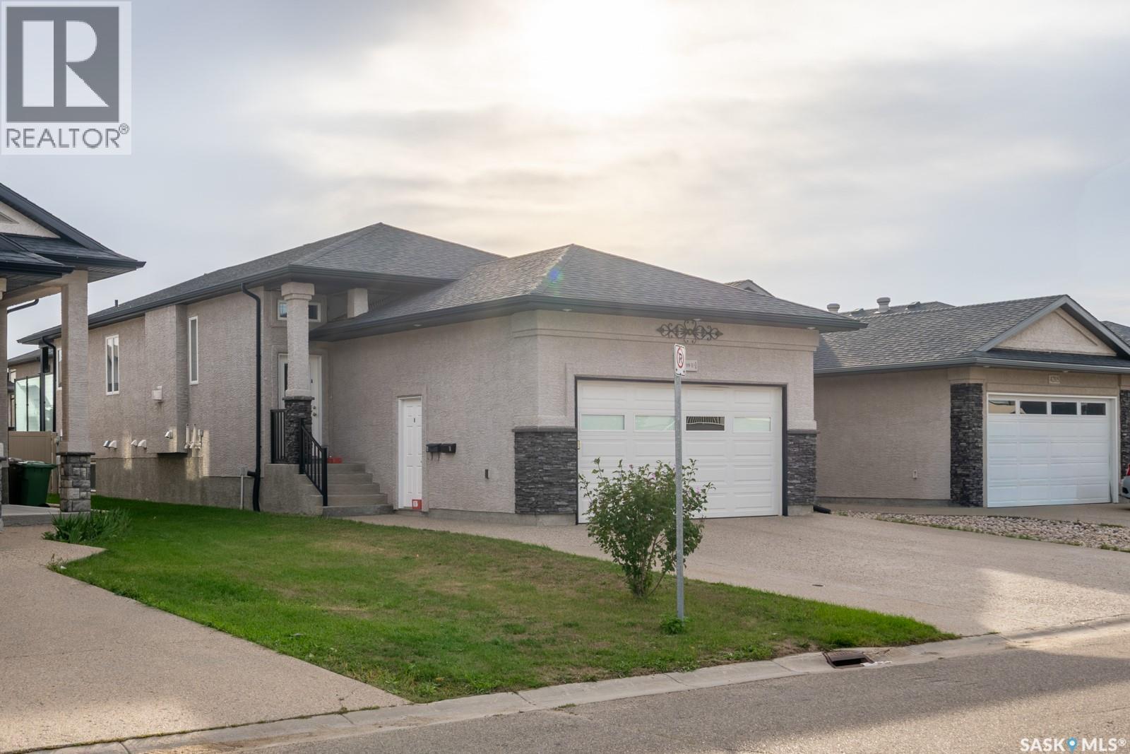 4209 Green Olive Way E, Regina, SK