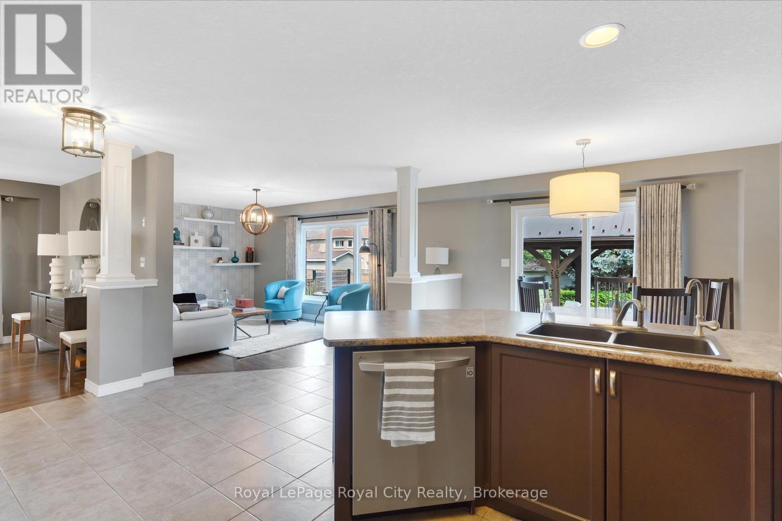 96 Timber Creek Crescent, Cambridge, ON